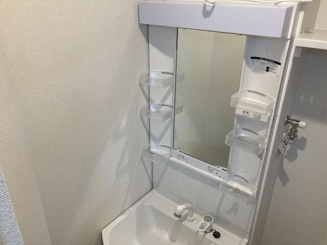Ｙａｍａｋｉ　Ｇａｒｄｅｎ　Ｃｏｕｒｔの洗面所