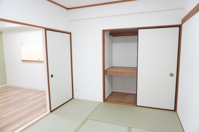 ベアドール壱番館の収納|大きいものも収納可能な押入です