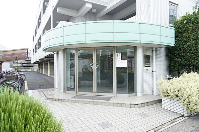 ベアドール壱番館のエントランス