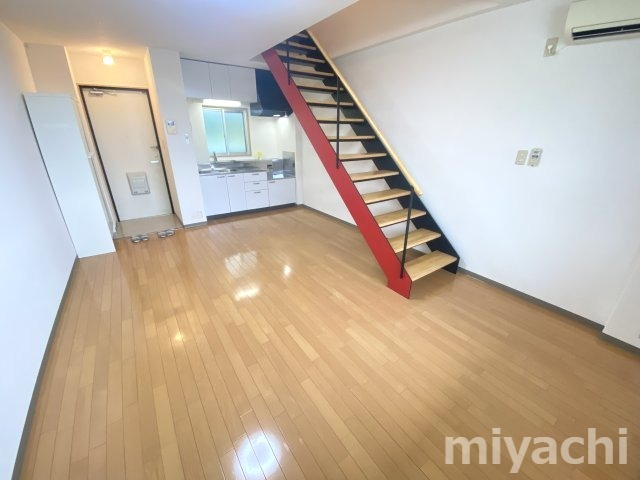 クレスト新浜の内装