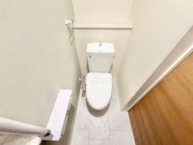 知多市新舞子第4のトイレ|家族みんなが気持ちよく使いやすさと清潔感を兼ね備えた、快適な空間となっています。									
									