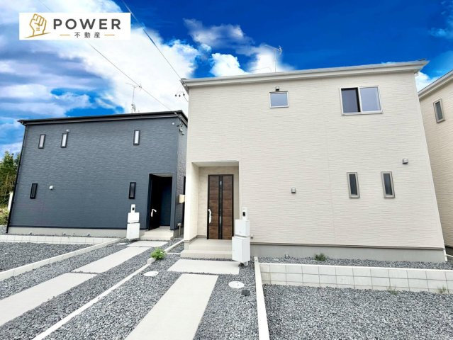 知多市新舞子第4の外観|落ち着いた色合いと上品な質感の外観は、家族の成長とともに永く愛せるデザインを実現しています。									
									