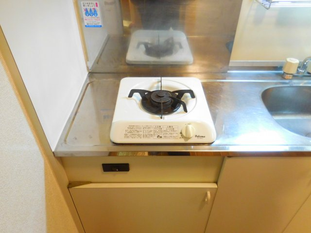 高槻市城北町２丁目の賃貸マンションのキッチン