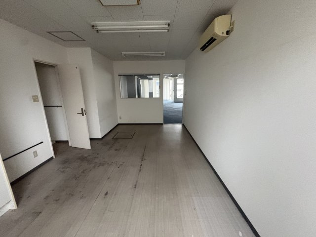 ロータリーマンションの内装