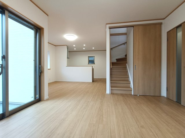八潮市　中央4丁目　中古戸建