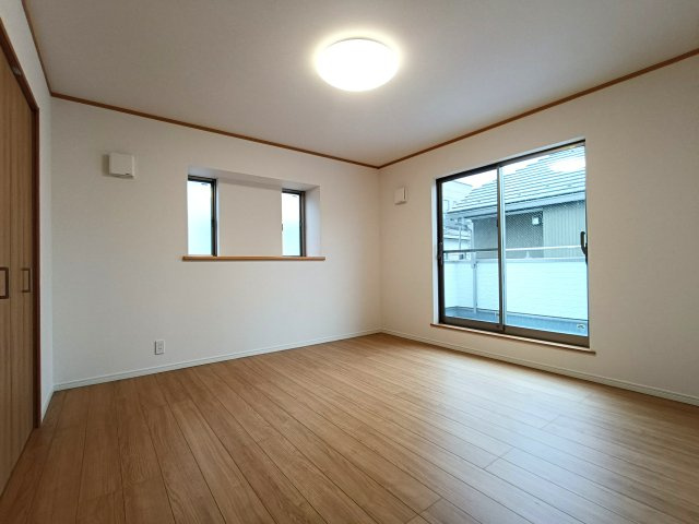 八潮市　中央4丁目　中古戸建