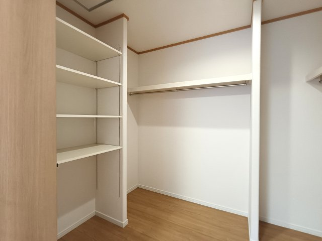 八潮市　中央4丁目　中古戸建