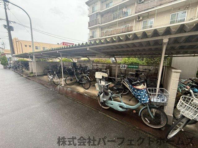 【駐輪場】の画像