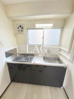 【キッチン】 | 鶯谷マンション | キッチンです。