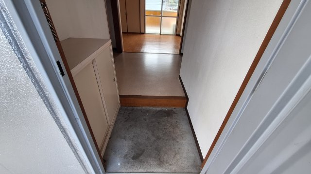 ハイネスマグノリアの玄関