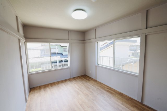 売中古戸建　掛川市下垂木の洋室