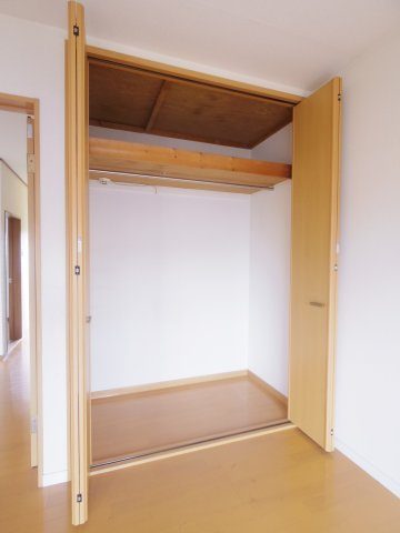 サンエイト中台の収納