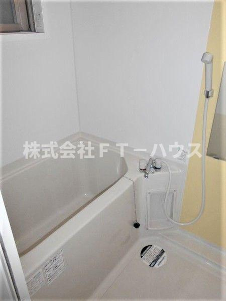 ＬＥＯ参拾伍番館の浴室