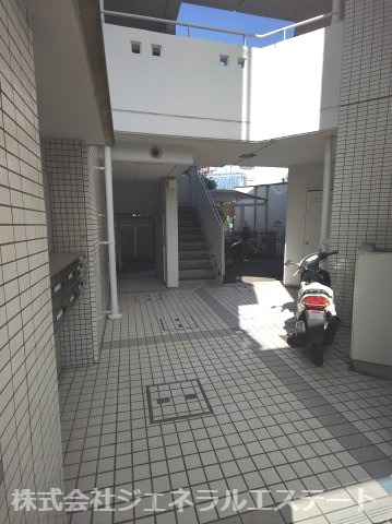 リッツ寝屋川のロビー