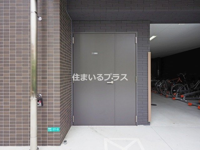 ミラージュパレス都島本通のエントランス