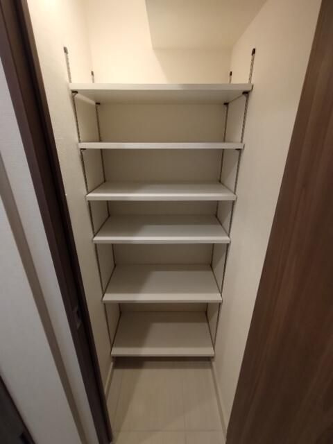クレイシア板橋本町の収納
