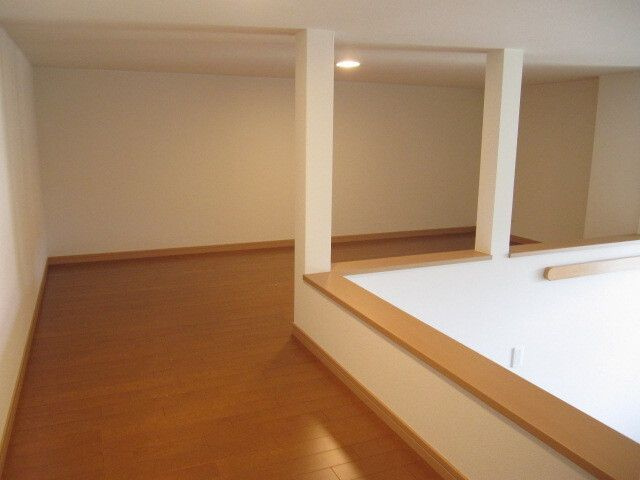EL POLESTAR Ⅱ 386の内装