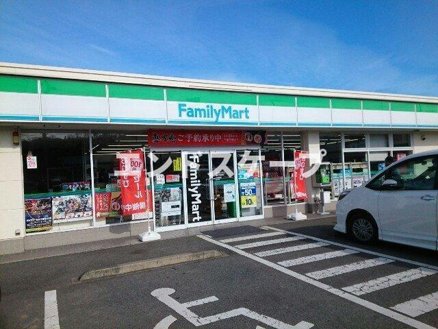 メルベージュ・Ⅰの周辺|ファミリーマート下高瀬店まで500m
高崎、前橋のお部屋探しはエンドスケープまで！お客様の理想お聞かせ下さい♪