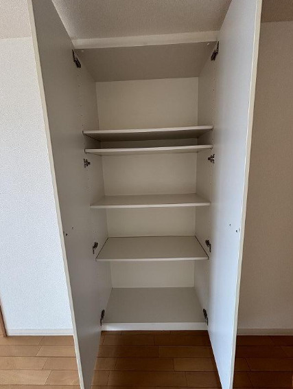 ピエス綱島の収納|他のお部屋の参考写真となります。