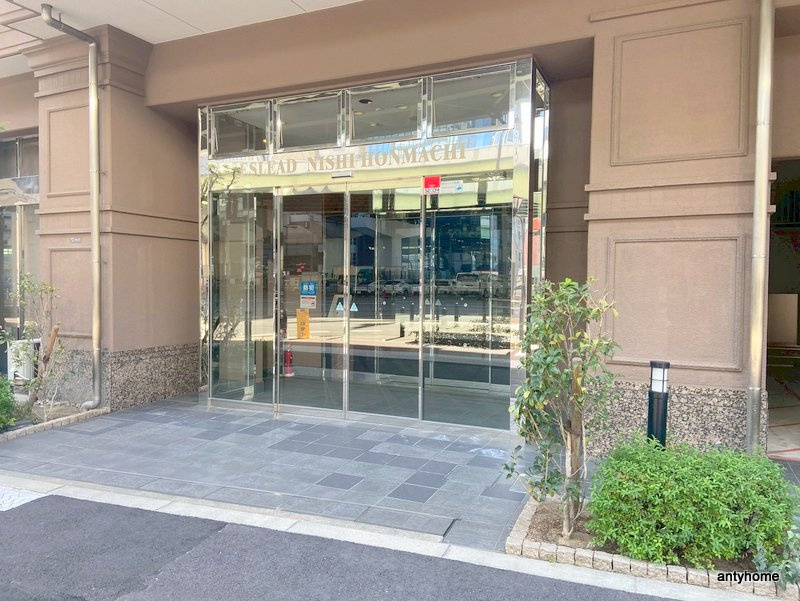 エスリード西本町　仲介手数料無料のエントランス