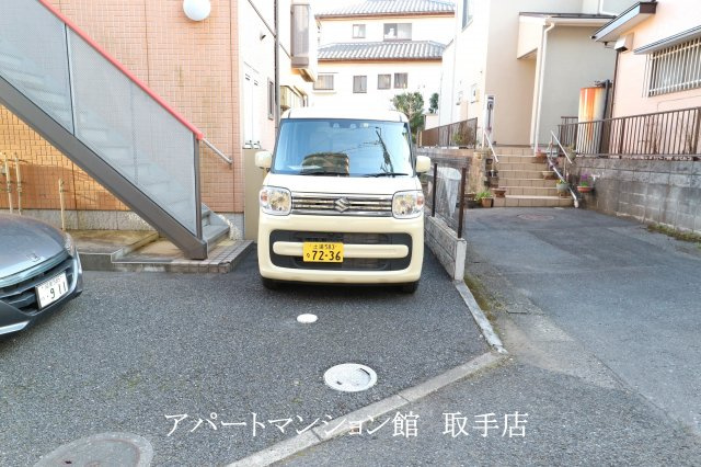 フォルテの駐車場