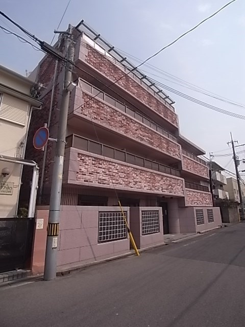 尼崎市南塚口町８丁目のアパート