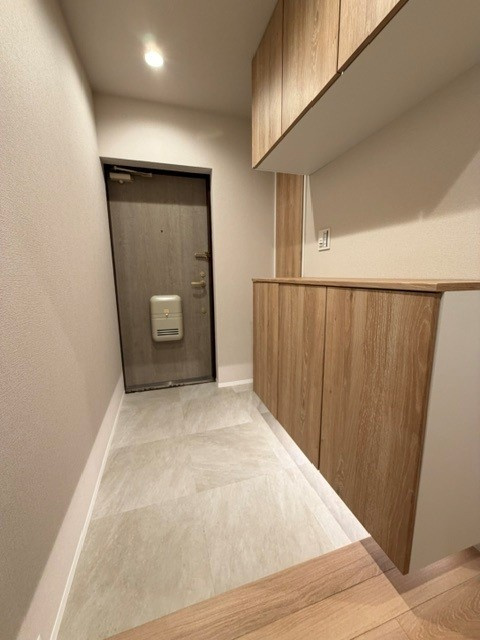 代々木ハビテーションの玄関