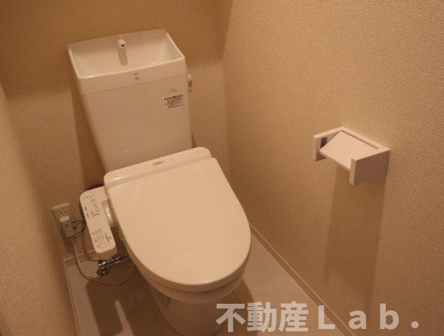 コンフォール古閑中のトイレ