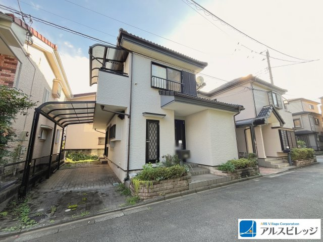 中古／富士見市東みずほ台4丁目の前面道路含む現地写真|前面道路幅約4.5ｍ