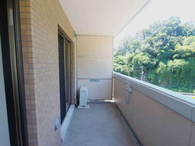 Felice緑井のバルコニー