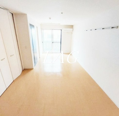 【居間・リビング】 | ローズコート新江古田 | 洋室のお部屋です。
