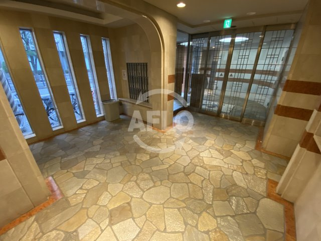 カイセイ北梅田のロビー|KAISEI北梅田　ロビー