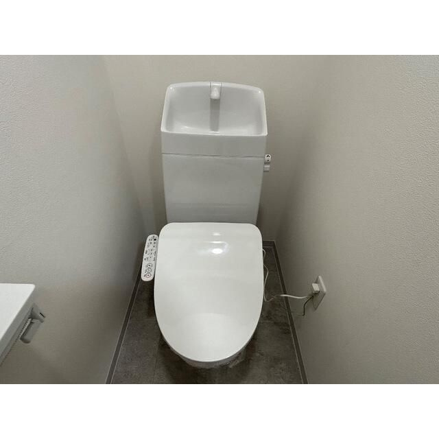 我孫子市下ケ戸の賃貸マンションのトイレ