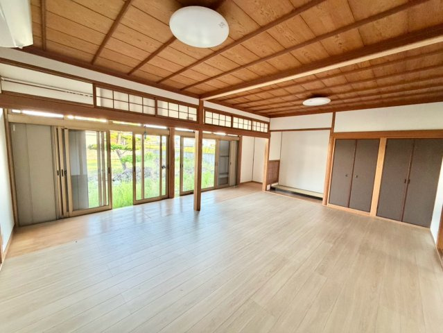 泉南市岡田３丁目戸建の洋室|洋室
