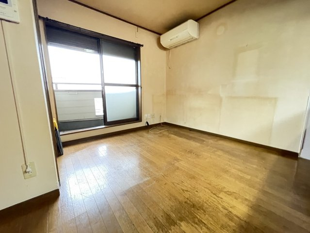 【居間・リビング】の画像
