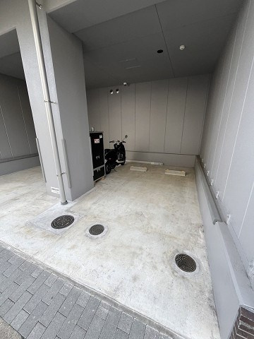 ステラハウス塚口の駐車場