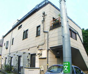 クレセント西新宿 の外観