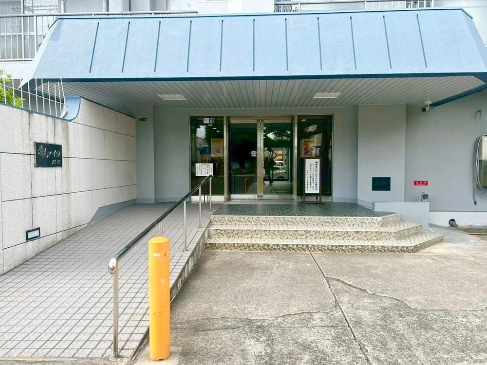 城北ハイツ１号館のエントランス