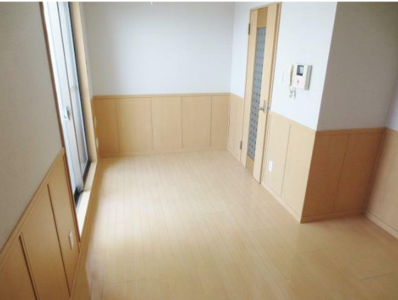 中野区中野３丁目の賃貸マンションの居間・リビング