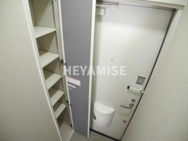 プチメゾン小野Aの玄関