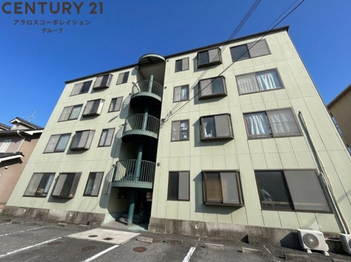 居住者専用のごみ置き場があります。
