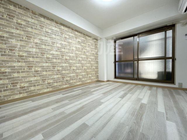 サニーマンションの居間・リビング|使いやすい居間です