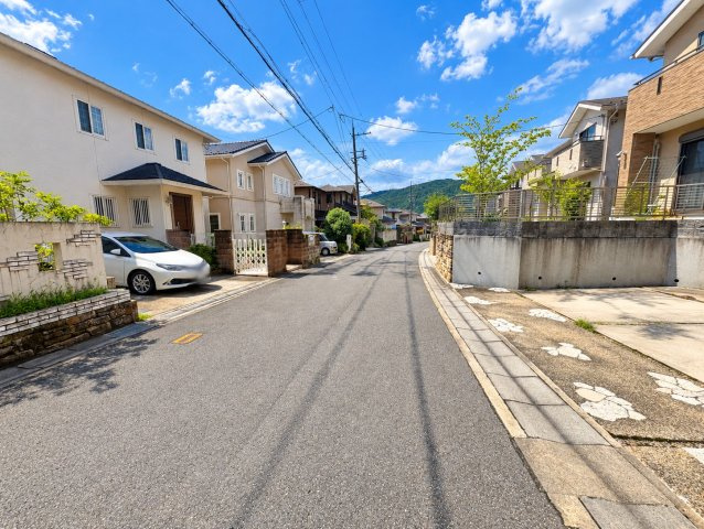 御陵峰ヶ堂町3丁目