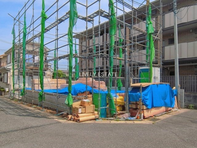 越谷市大字大里 新築分譲住宅の外観