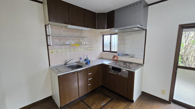 吉永東代戸建てのキッチン