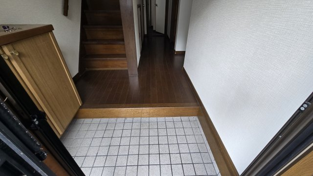 吉永東代戸建ての玄関