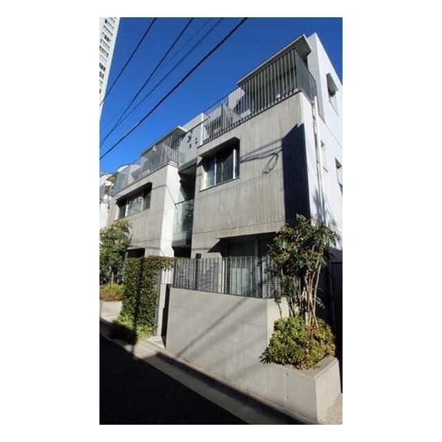 ハルハウス三軒茶屋の外観