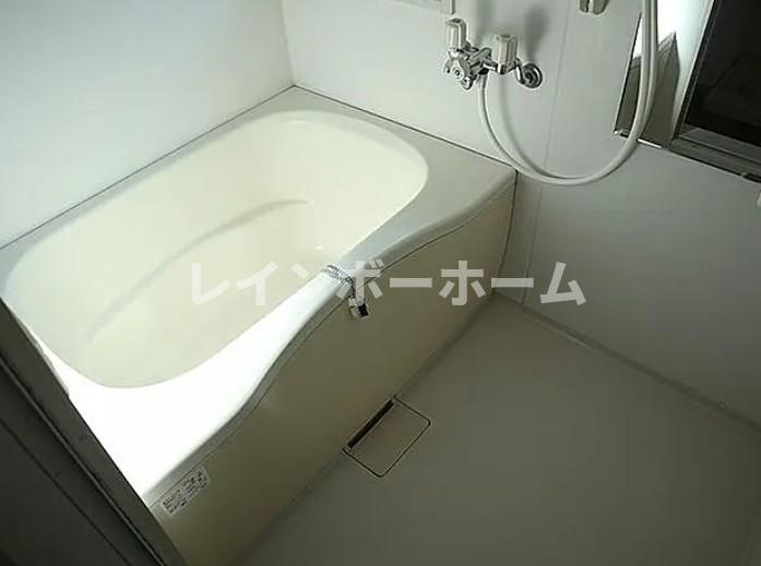 フォルス11の浴室