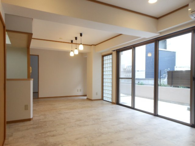 ｌａ　ｔｉｅ　上社の居間・リビング|前回募集時の写真です