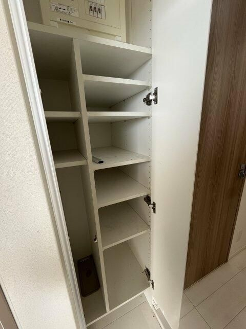 ＰＲＥＭＩＵＭ　ＣＵＢＥ　下北沢の収納